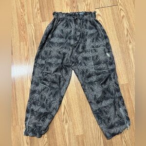 FP Movement Women's Medium Spring Trekker Printed Pants Black/Brown size SMALL